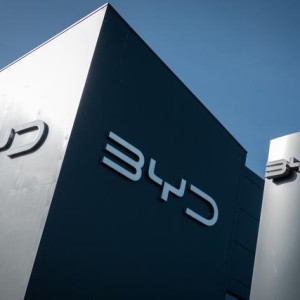 比亚迪被曝正考虑进军F1，收购现有车队为潜在路径